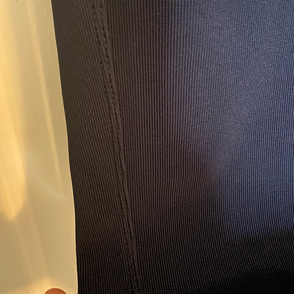 Snoga perfect fit pencil skirt- navy ribbed - Picture 6 of 6